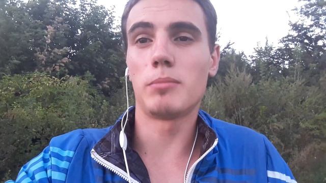 ВСЯ ПРАВДА О МОМО ЗА 2 МИНУТЫ! МОМО ИЛИ МУМУ? ОБЫЧНЫЙ БОТ! смотреть онлайн