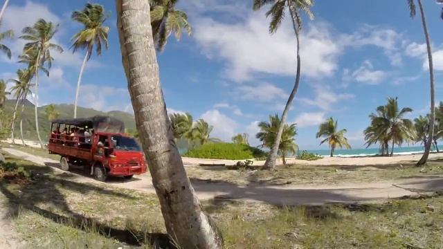 Las Galeras to Playa Rincón - Samaná - Republica Dominicana смотреть онлайн