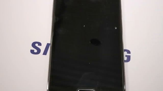 Защитное стекло против защитной пленки. Момент истины Кто КОГО? смотреть онлайн