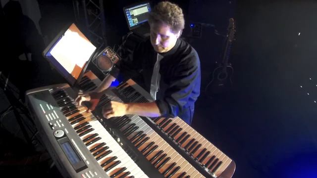 Joel Bouchillon performs Zeppelin's "All Of My Love" w/White Tie Rock Ensemble смотреть онлайн