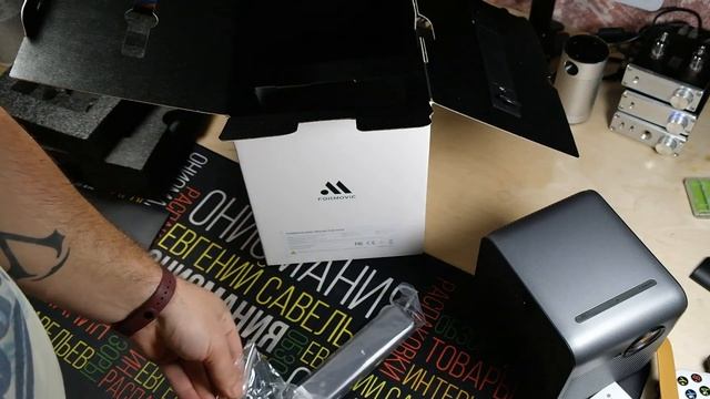Xiaomi Formovie Dice (Распаковка плюс картинка) смотреть онлайн