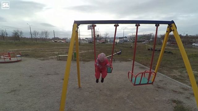 Гуляли на улице с детьми. (17.11.2018) смотреть онлайн