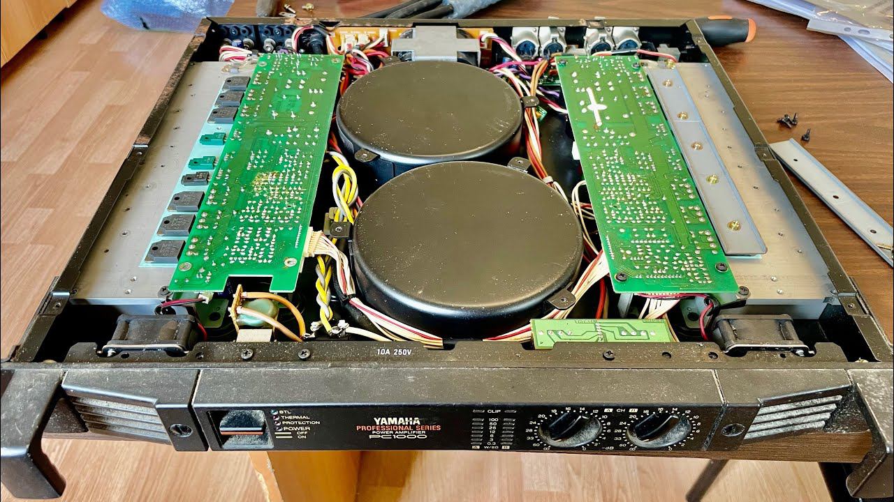 Yamaha pc-1000 (коротко о внутреннем мире) смотреть онлайн