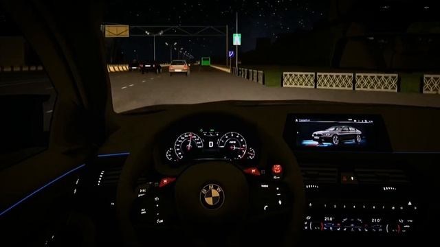 шашки на BMW M5F90 City Car Driving