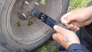 Чтобы не разбивало отверстия ступиц и шплинты