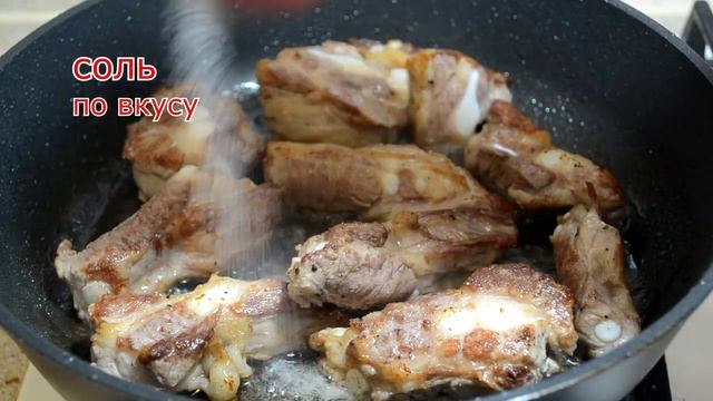 Супер вкусные свиные ребрышки с фасолью на сковороде. Продолжаю чистить свой канал. Про мою кошку. смотреть онлайн