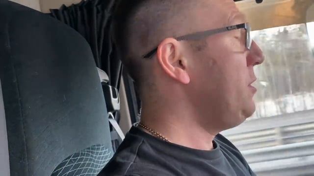 РЕЙС ))) Лед на крыше , про страх в большом городе )))? смотреть онлайн