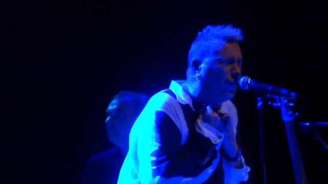 Johnny Rotten 5 PiL concert with Taquila Mockingbird смотреть онлайн