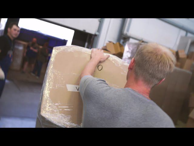 Ежедневно мы отгружаем с завода много водоматов, которые разъезжаются по России и в другие страны смотреть онлайн