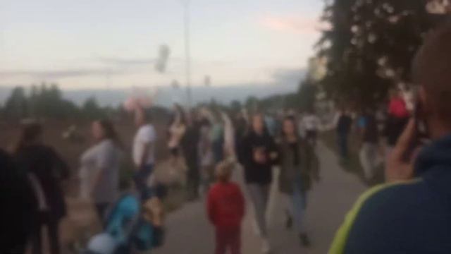 Акция солидарности в аг Сеница не знает границ. По истинен много людей собралось смотреть онлайн