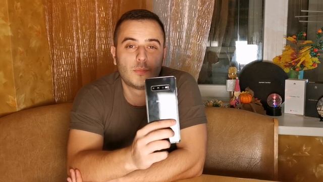 Подробный обзор Samsung Galaxy S10 Plus / Опыт использования | Стоит ли переплачивать? смотреть онлайн