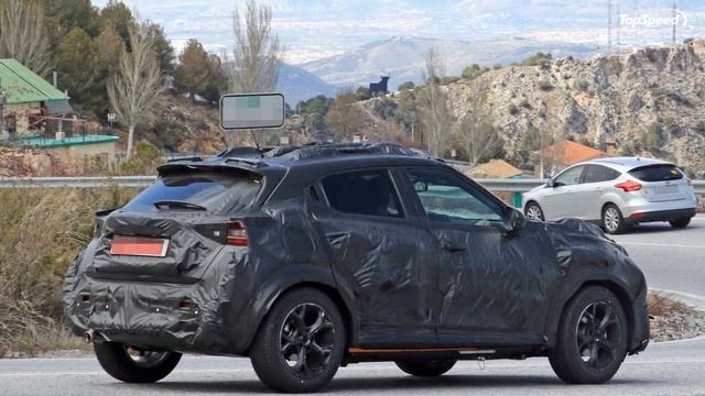 2020 Nissan Juke смотреть онлайн