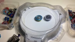 2ой СЕЗОН против 3го / КТО КРУЧЕ??? Бейблэйд Бёрст / Beyblade Burst