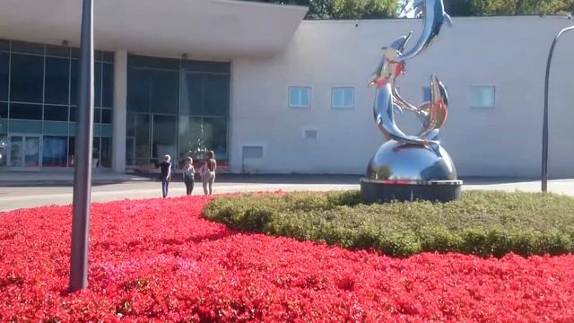 ВДНХ, Останкинский пруд, фонтан Каменный цветок смотреть онлайн