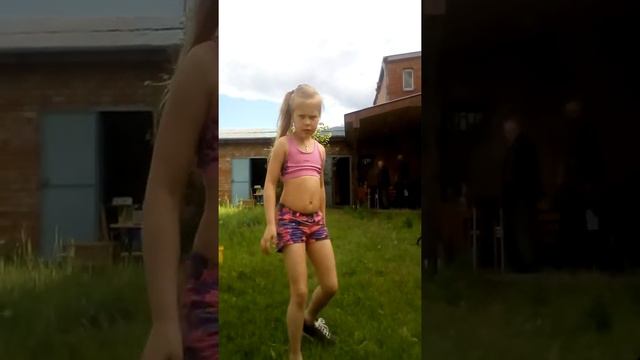 Танец на даче Shake It Off Shake It Off