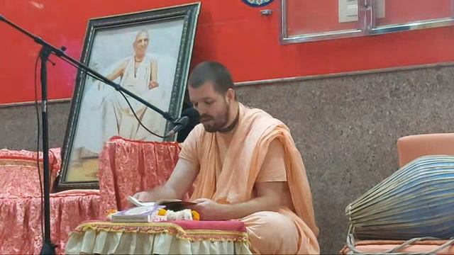 Дамодараштака (1). Вилапа-кусуманджали (1). 05.11.23, утро смотреть онлайн