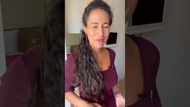 Начальник говорит : «Незаменимых людей нет!» Что ответить? смотреть онлайн