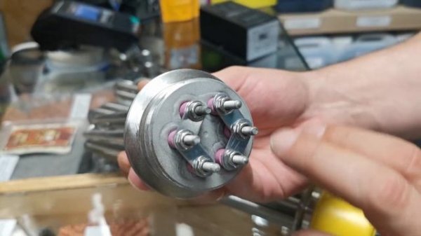 Тэн мощностью 3, 4, 4.5, 6 кВт. Подсоединение кламп 2".