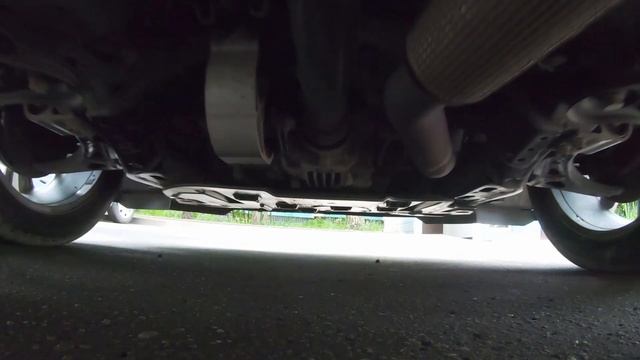 Тест-драйв и ДТП кроссовера Cadillac XT6.  Большой, семейный, крепкий.