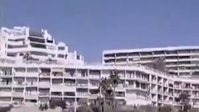 Аварийная Посадка самолёта УЖАССС смотреть онлайн