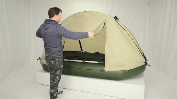 Обзор гребной лодки с тентом. Двухместные Urex 240 и 260.