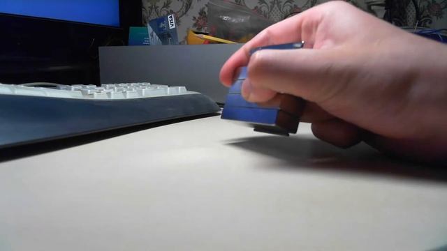 Притягивание графитового стержня к неодимовому магниту смотреть онлайн