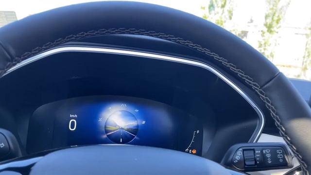 2021 Ford Escape Titanium + Panoramic Moonroof, NAV, AWD Review | Island Ford смотреть онлайн