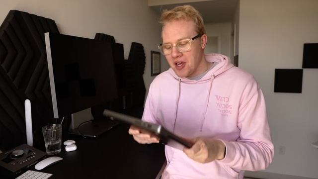 AirPods 3 & 16-Inch M1 Max MacBook Pro Unboxing! смотреть онлайн