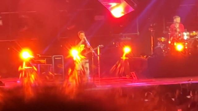 Muse - Plug In Baby (partial) - Oracle Arena 4/14/23 смотреть онлайн