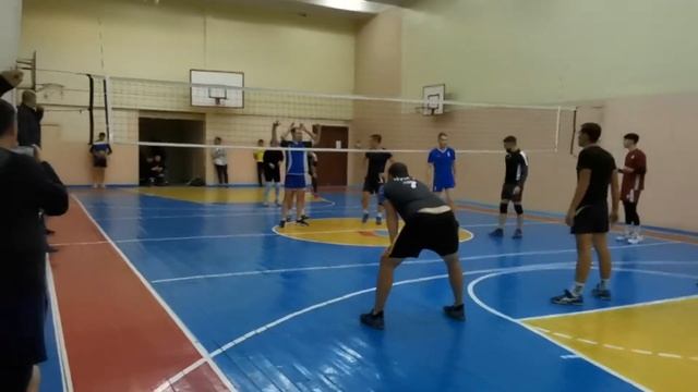 14 шк Новочебоксарск vs Чебоксары (финал) - 1 партия - Открытый турнир волейбол мужчины 23.10.2022 смотреть онлайн