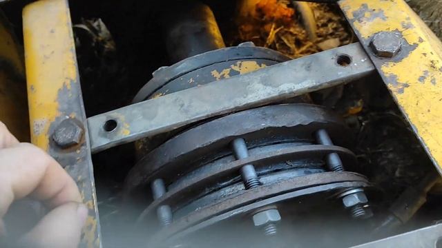PRONAR 82 TSA - купил накладки собрал муфту. смотреть онлайн