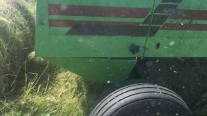 Тюкуем сено! Пресс-подборщик YK-850 / Маленький прессподборщик