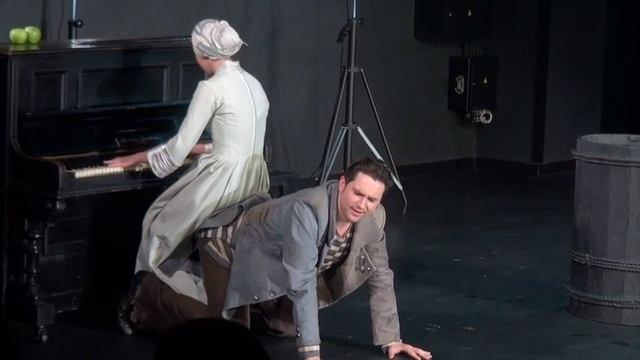 Спектакль "Гроза" в театре Вахтангова смотреть онлайн