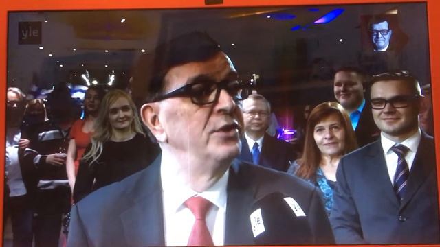 Vaalivalvojaiset/ Paavo смотреть онлайн