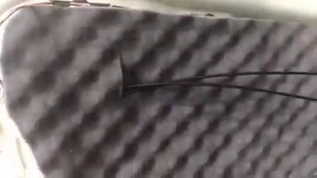 Акустическая подготовка дверей Mitsubishi Outlander в плане шумоизоляции (третий слой)