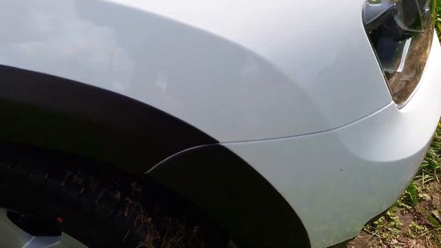 Расширители колесных арок на Рено Дастер смотреть онлайн