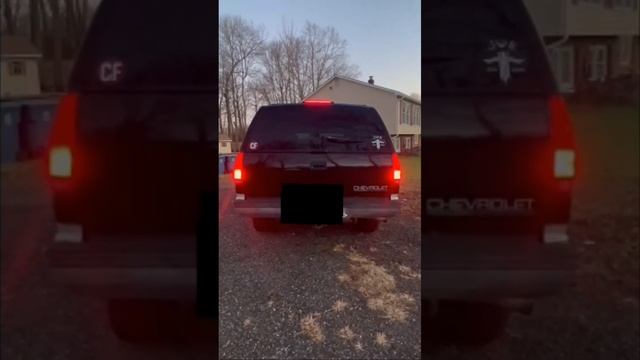 The start of a 1997 Chevrolet Tahoe LT смотреть онлайн