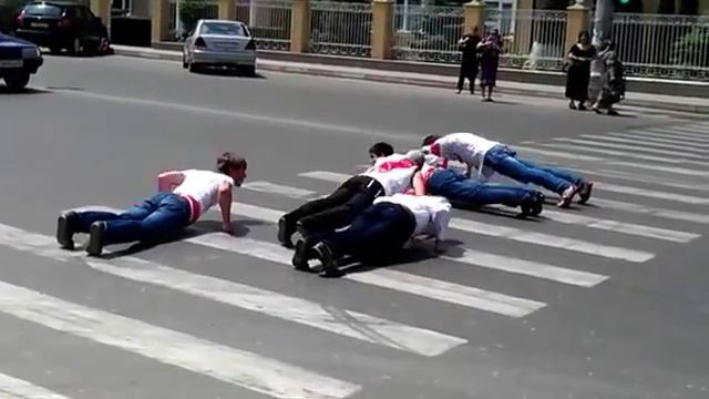 выпускной в махачкале 3gp смотреть онлайн