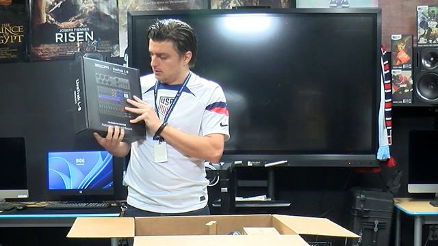 Unboxing | LORLEI X6 Headphones & Zoom LiveTrak L-8 смотреть онлайн