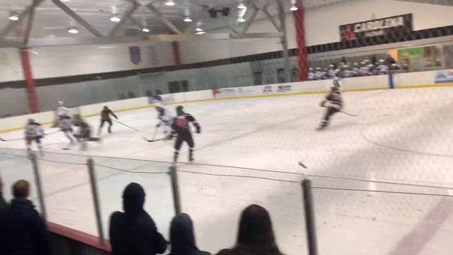 Peyton hockey 2-27 19 смотреть онлайн