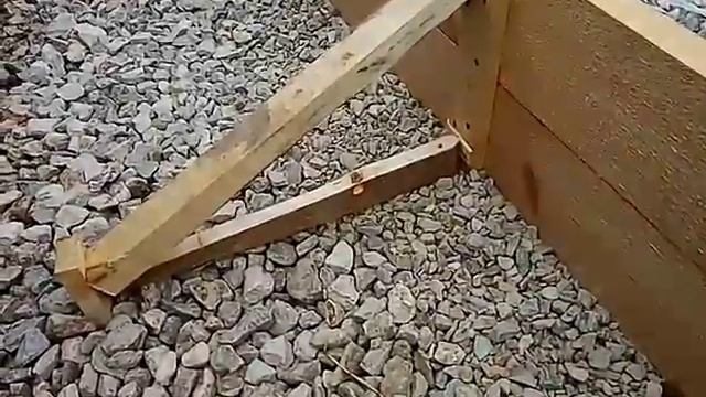 Стройка. Этап 8. Возведение опалубки для монолитной плиты. смотреть онлайн