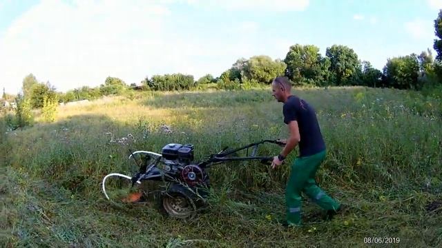 РОТОРНАЯ КОСИЛКА.СЕНОКОС С ДУГАМИ . ПОЛОМКА ДУГИ смотреть онлайн