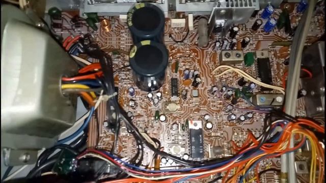 Sony STR-414L с аукциона на Ebay за 66,5 евро. Конденсаторы. 4 часть. смотреть онлайн