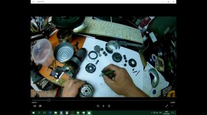 Шуруповёрт DeWALT XRP DW988, разбираем, отмываем редуктор.