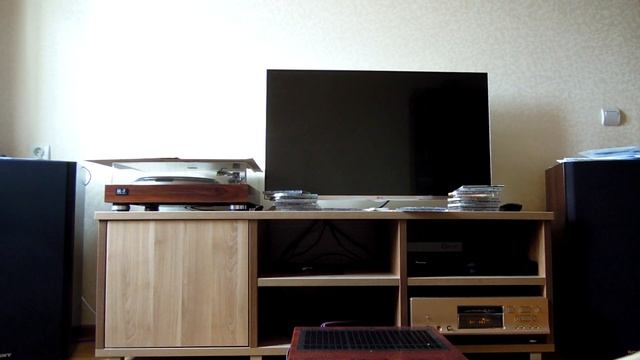 LUXMAN L-570 + LUXMAN D-10 + SONY SS-G333ES смотреть онлайн