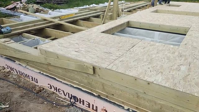 Эпизод 2. Часть 2/3. DOMOZILLA_КП_Дмитровка_Светлая. Каркас и крыша. смотреть онлайн