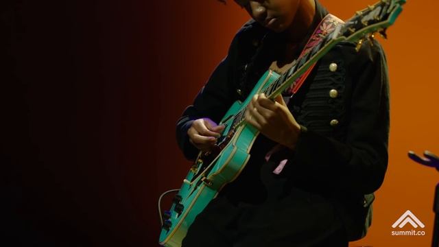 Melanie Faye Guitar Tribute to Jimi Hendrix and Mariah Carey at Summit LA18 смотреть онлайн