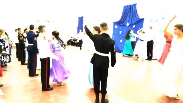 Рождественский бал и фейерверк в Свято-Алексиевской Пустыни 2018 смотреть онлайн