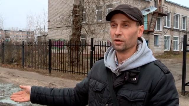Проезд у четвертой школы - в грязи смотреть онлайн