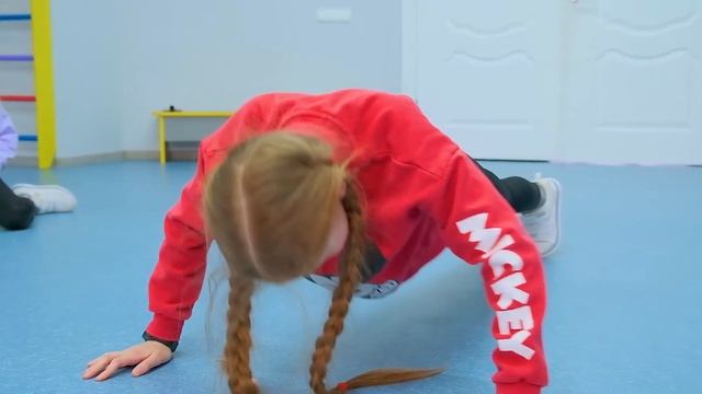 САМЫЙ СИЛЬНЫЙ Человек в Мире Vs  канал Two Sisters Sobol